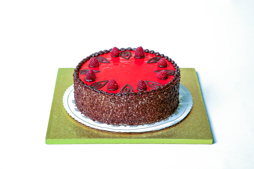 Raspberry Chocolate Mousse Cake_01.jpg